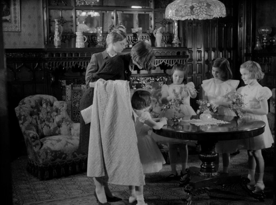 The Wedding Party (1969) BluRay Hindi + English 720p x264 AVC DD 2.0 ESub.mkv.0006